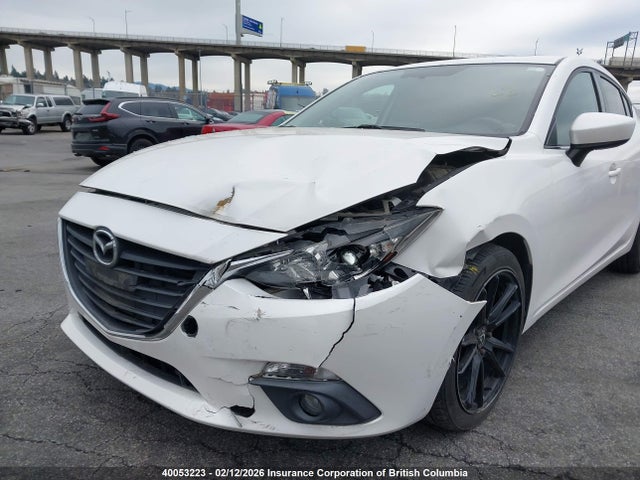 3MZBM1V77FM181089 Mazda 3 TOURING