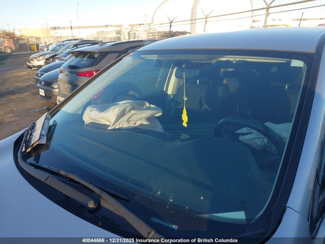 Honda CR-V SE 2016 2HKRM4H45GH135904 Image 16