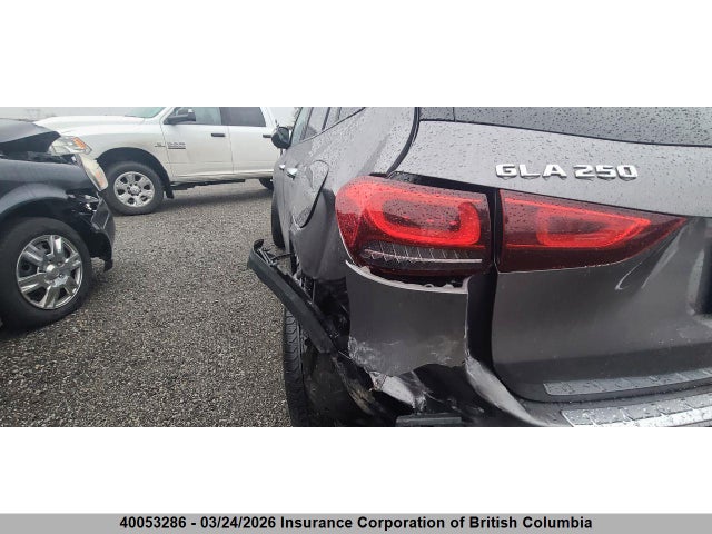 W1N4N4HB4NJ404199 Mercedes-Benz Gla 250 4matic
