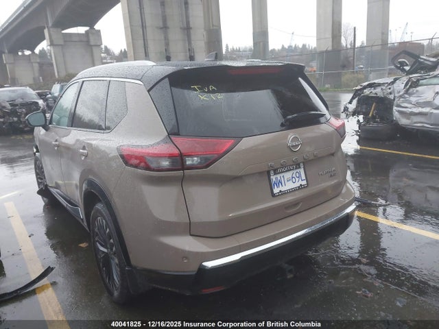 JN8BT3DD6SW471492 Nissan Rogue Platinum