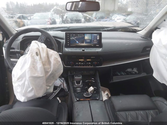 JN8BT3DD6SW471492 Nissan Rogue Platinum