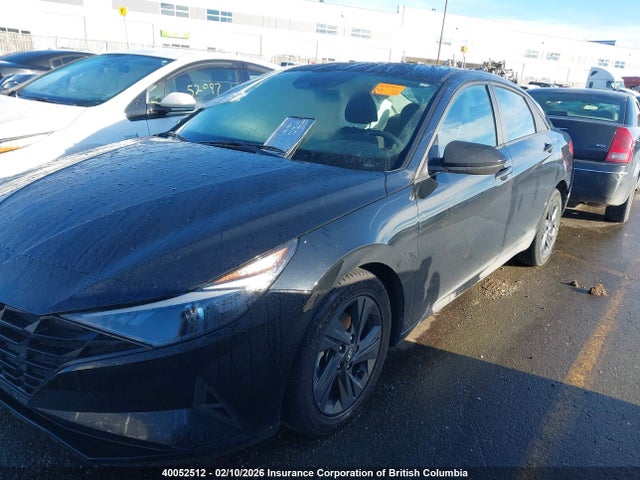 KMHLM4AG1NU327054 Hyundai ELANTRA SEL