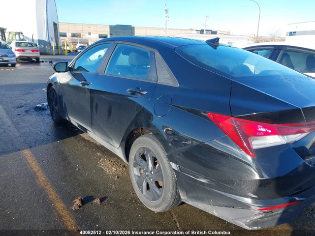 KMHLM4AG1NU327054 Hyundai ELANTRA SEL