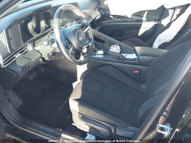KMHLM4AG1NU327054 Hyundai ELANTRA SEL