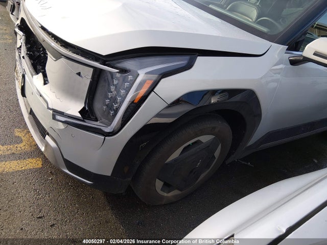 KNDADFS51R6036598 KIA Ev9 Land