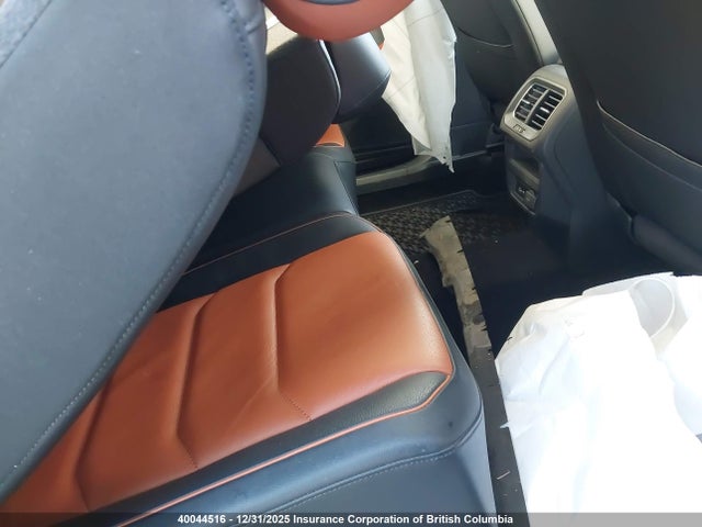 3VV4B7AX2JM005216 Volkswagen Tiguan Sel Premium