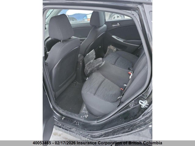 KMHCT5AE9HU358421 Hyundai ACCENT SE