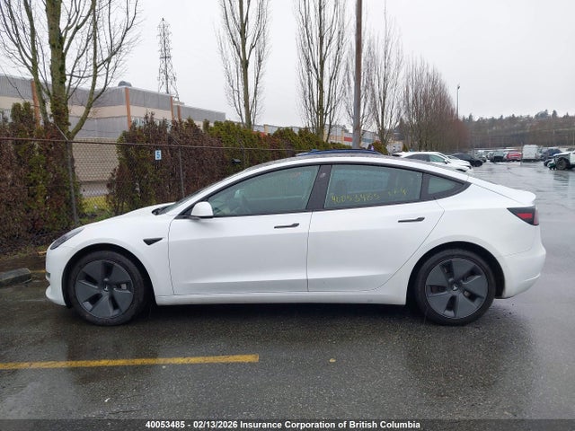 5YJ3E1EA2MF871639 Tesla MODEL 3