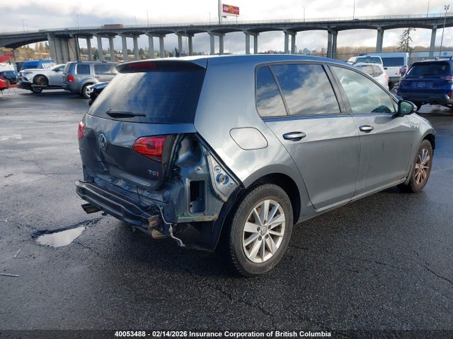 3VW117AU0HM072611 Volkswagen Golf