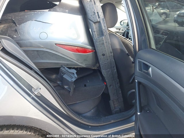 3VW117AU0HM072611 Volkswagen Golf
