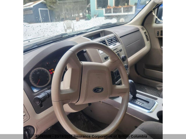 40053509 :رقم المزاد ، 1FMCU93G89KB18325 vin ، 2009 Ford Escape Xlt مزاد بيع