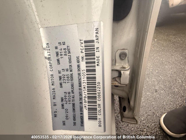 JM1BPBJY5M1311055 Mazda 3