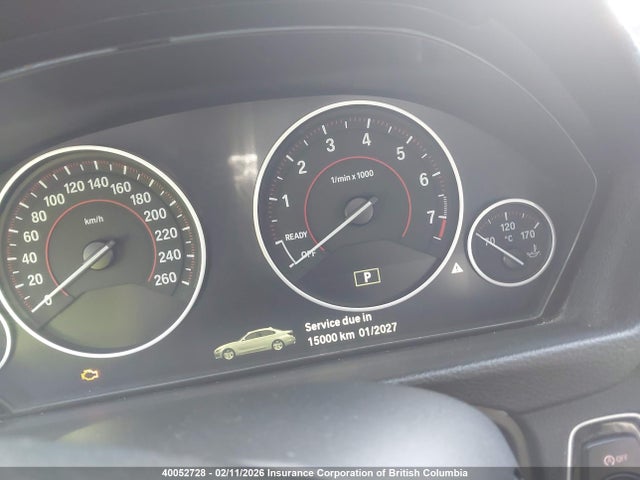 WBA8D9C53JEM35020 BMW 330 XI