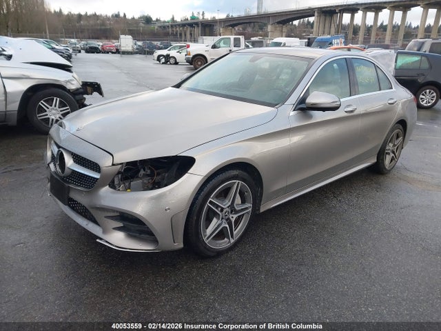 55SWF8EB6KU319617 Mercedes-Benz C 300 4matic
