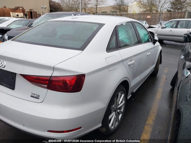 WAUB8GFF2G1009421 Audi A3 PREMIUM