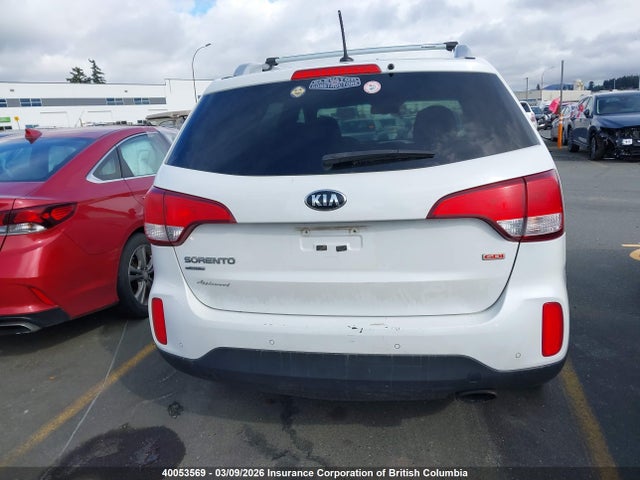 5XYKTDA75FG585146 KIA SORENTO LX