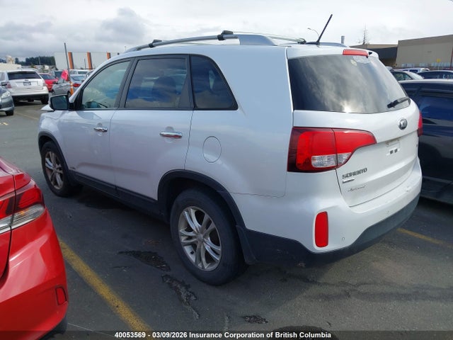 5XYKTDA75FG585146 KIA SORENTO LX