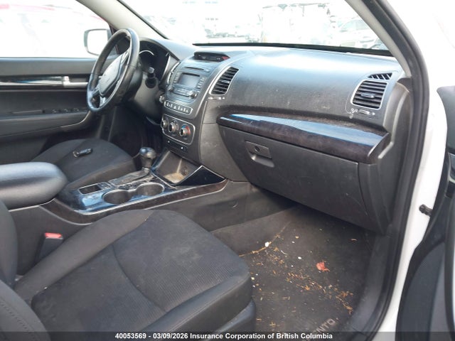 5XYKTDA75FG585146 KIA SORENTO LX