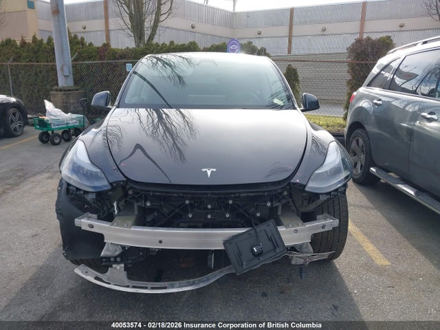 7SAYGDED8RF993136 Tesla Model Y