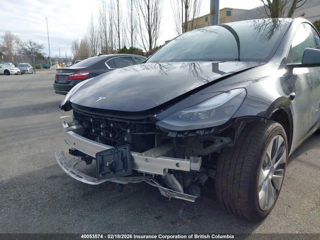 7SAYGDED8RF993136 Tesla Model Y