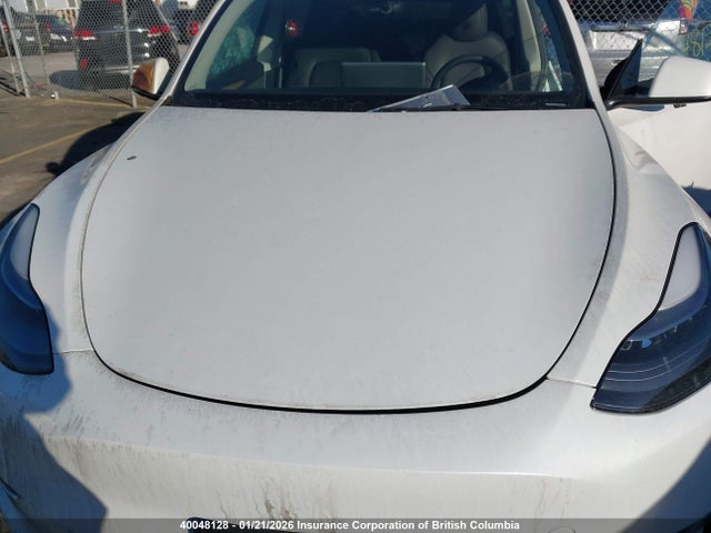 LRWYGDFDXPC902418 Tesla Model Y