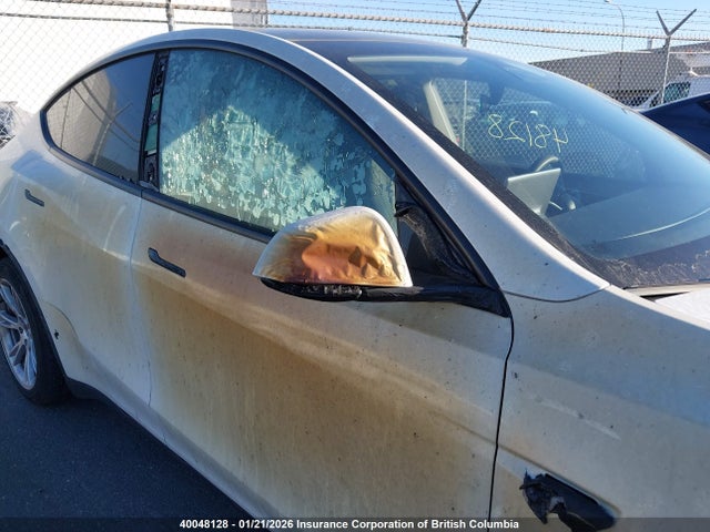 LRWYGDFDXPC902418 Tesla Model Y
