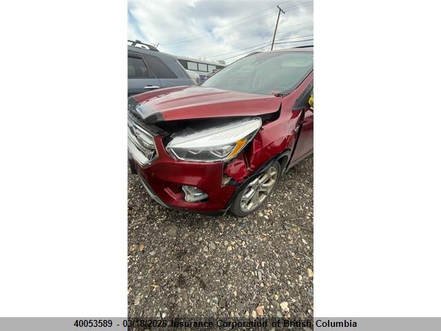 40053589 :رقم المزاد ، 1FMCU9J96HUB18427 vin ، 2017 Ford Escape Titanium مزاد بيع