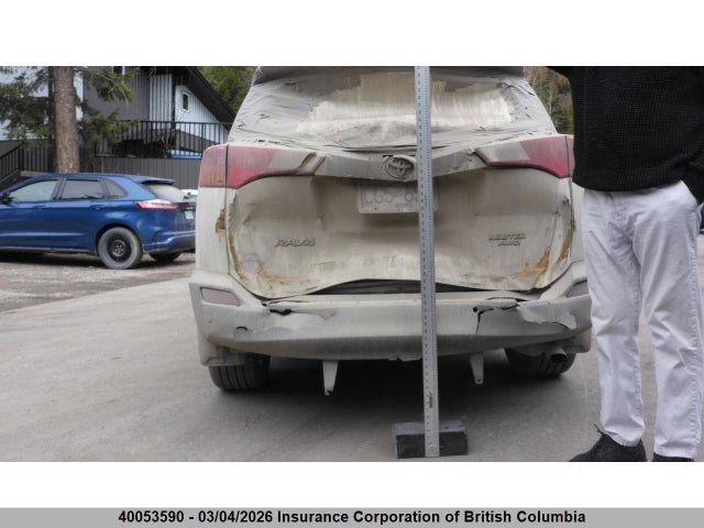 Toyota RAV4 2015 2T3DFREV2FW342983 Image 16