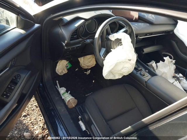 JM1BPABM5S1759489 Mazda 3 Select Sport
