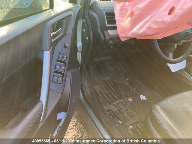 Subaru Forester 2.5i Touring 2016 JF2SJCXC1GH553423 Image 9