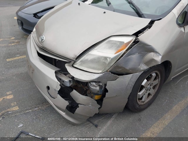 2004 Toyota Prius მანქანა იყიდება აუქციონზე, vin: JTDKB22U640018569, აუქციონის ნომერი: 40053100