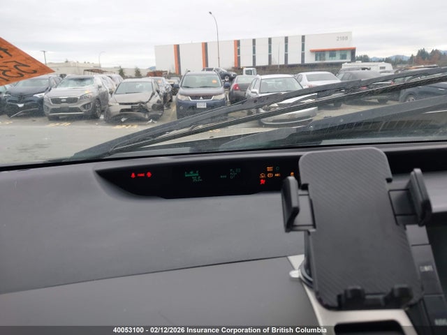 2004 Toyota Prius მანქანა იყიდება აუქციონზე, vin: JTDKB22U640018569, აუქციონის ნომერი: 40053100