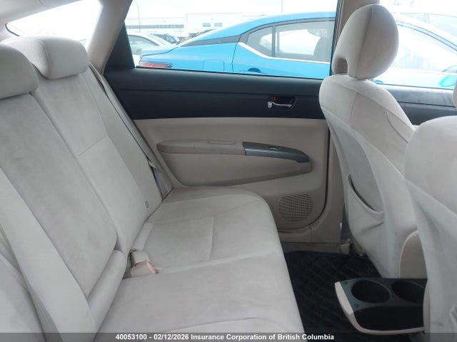 2004 Toyota Prius მანქანა იყიდება აუქციონზე, vin: JTDKB22U640018569, აუქციონის ნომერი: 40053100
