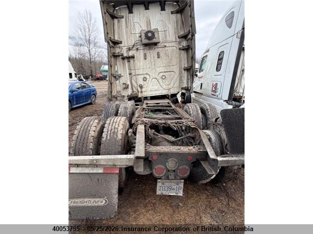 Продаж на аукціоні авто 2022 Freightliner New Cascadia 126, vin: 3AKJHHDR4NSNE8926, номер лоту: 40053795