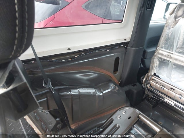 1C4AJWBG6HL752097 Jeep Wrangler Sahara