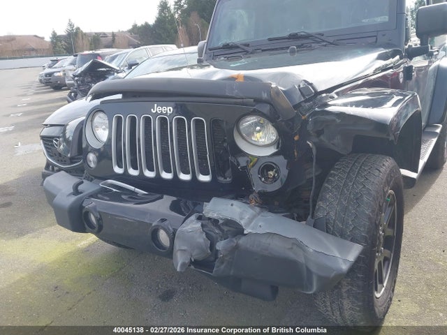 1C4AJWBG6HL752097 Jeep Wrangler Sahara