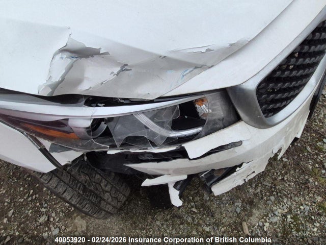 KIA Sedona L 2017 KNDMA5C11H6301966 Image 9