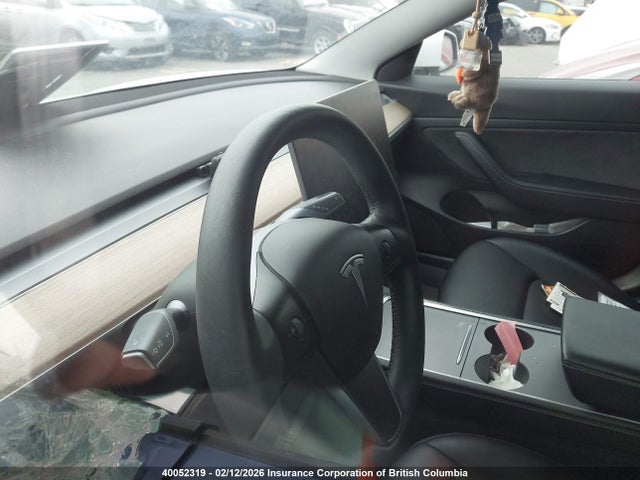 5YJ3E1EA8MF930600 Tesla MODEL 3