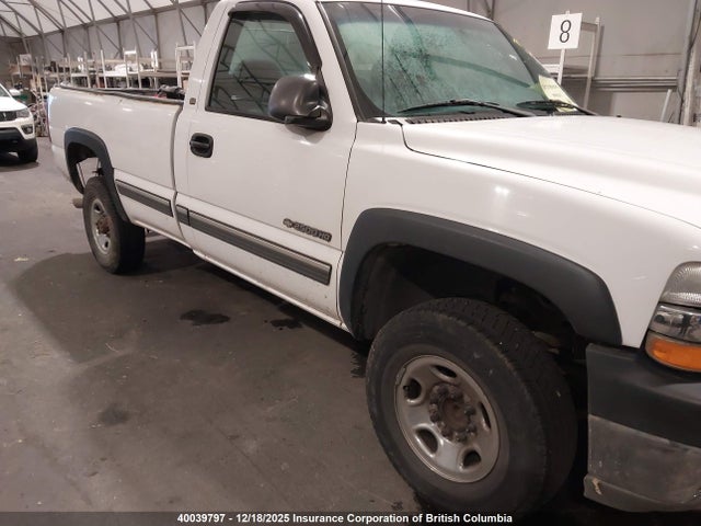 40039797 :رقم المزاد ، 1GCHC24UX2Z250170 vin ، 2002 Chevrolet Silverado C2500 Heavy Duty مزاد بيع