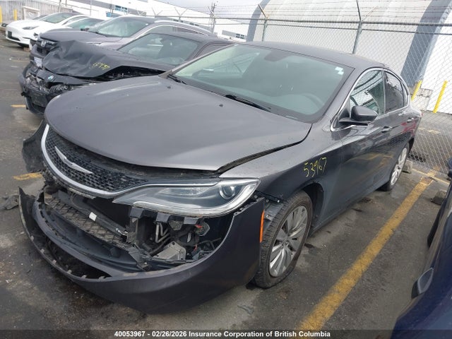Chrysler 200 2016 1C3CCCFB8GN158635 Image 2