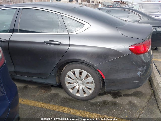Chrysler 200 2016 1C3CCCFB8GN158635 Image 3