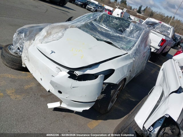 40052236 :رقم المزاد ، 7SAYGAEE2PF594713 vin ، 2023 Tesla Model Y مزاد بيع
