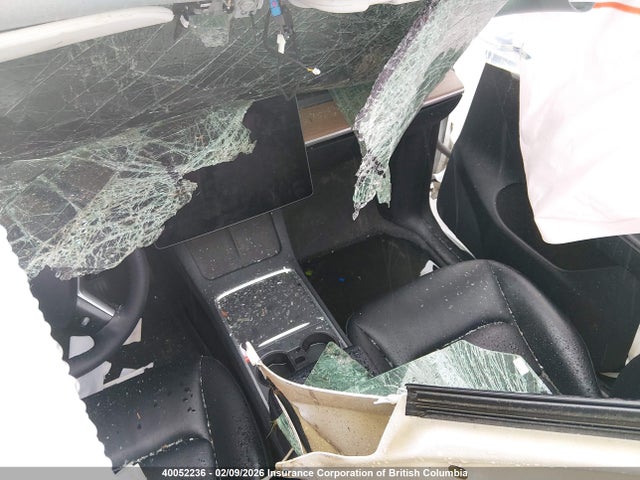 40052236 :رقم المزاد ، 7SAYGAEE2PF594713 vin ، 2023 Tesla Model Y مزاد بيع