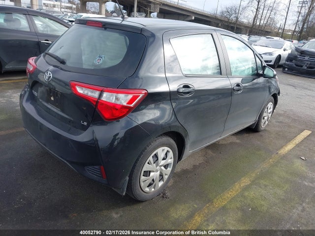 VNKKTUD35JA094942 Toyota Yaris L/le/se