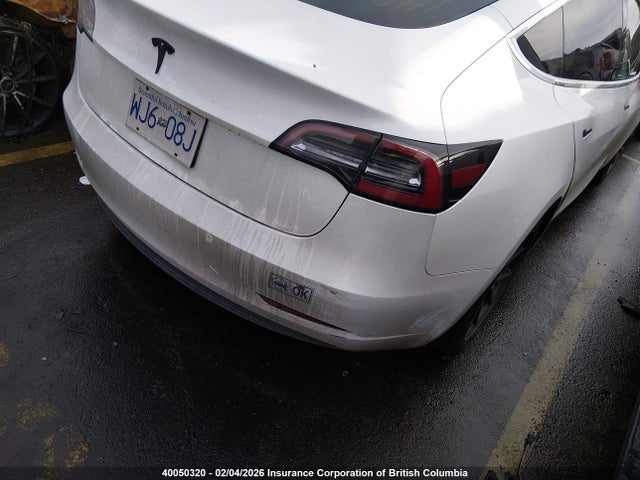 5YJ3E1EA4KF322294 Tesla MODEL 3