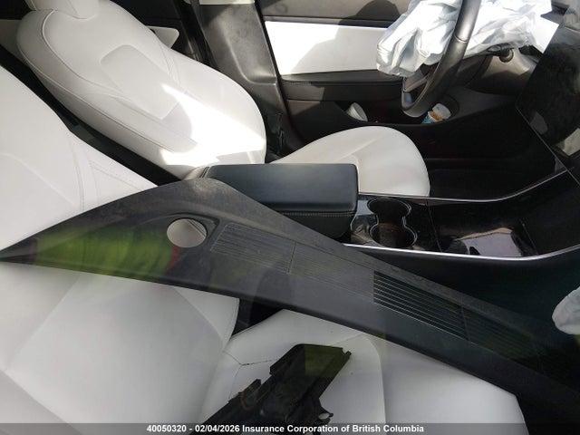 5YJ3E1EA4KF322294 Tesla MODEL 3