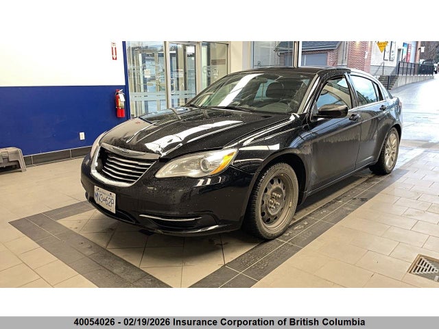Chrysler 200 2014 1C3CCBAB8EN107263 Image 2