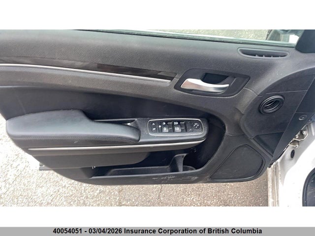 2017 Chrysler 300 მანქანა იყიდება აუქციონზე, vin: 2C3CCAAG2HH621483, აუქციონის ნომერი: 40054051