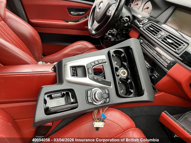 40054056 :رقم المزاد ، WBSFV9C52CC772289 vin ، 2012 Bmw M5 مزاد بيع