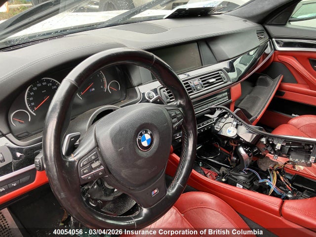 40054056 :رقم المزاد ، WBSFV9C52CC772289 vin ، 2012 Bmw M5 مزاد بيع